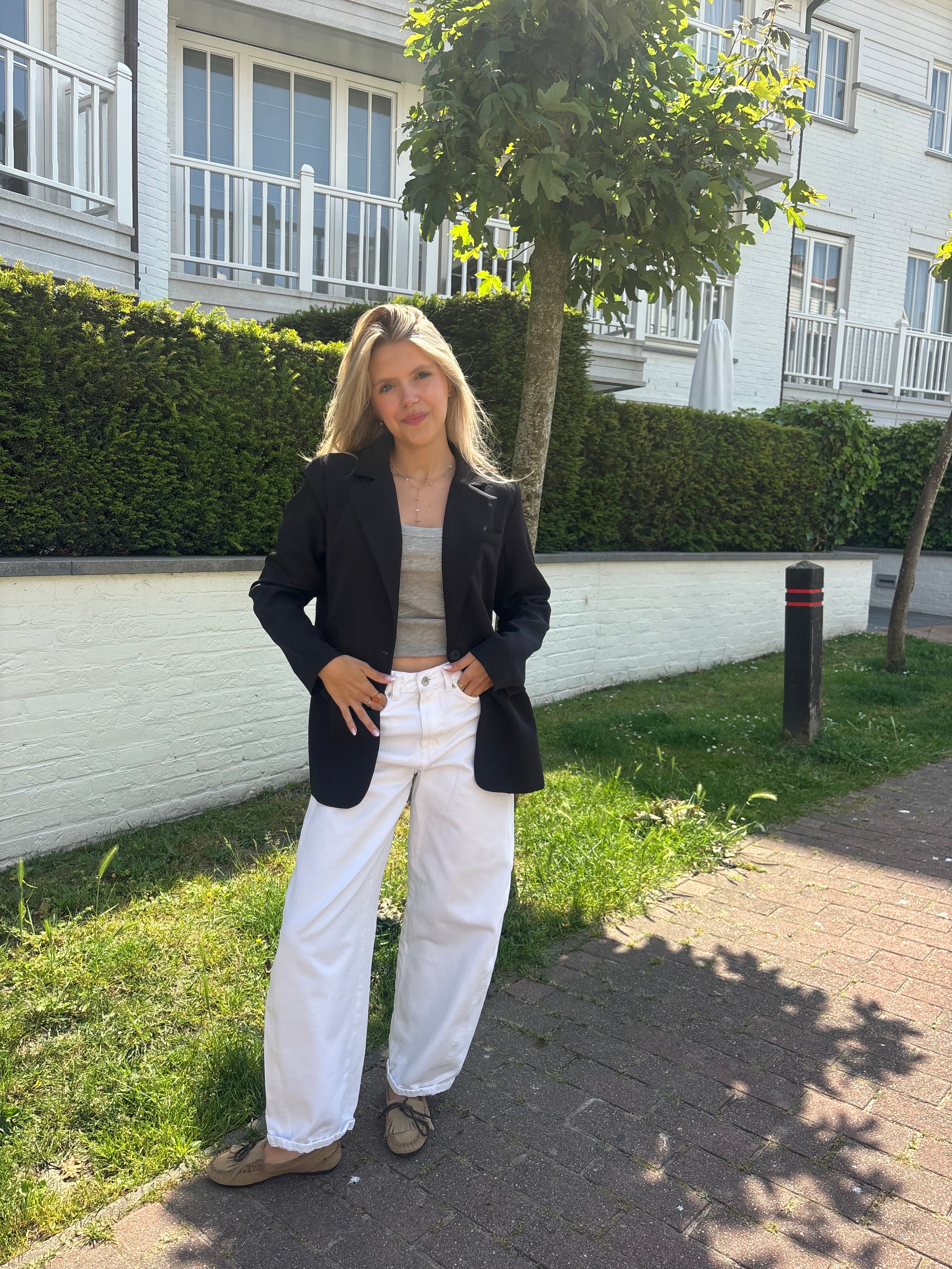 Louise open back blazer